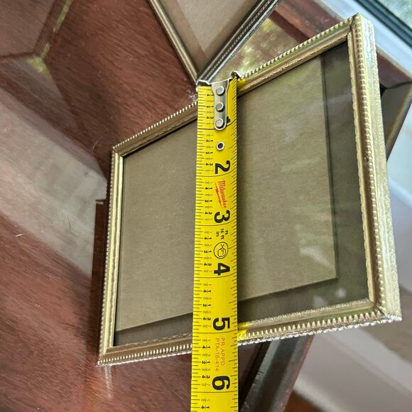 Vintage Gold-Tone 5x7 Frame Set – Single & Double Hinged (3 Photo Display) - Picture 9 of 12